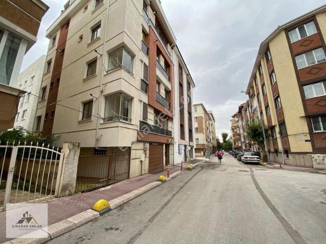 Bahçelievler Mahallesi, Tepebaşı içerisinde kiralık mülk