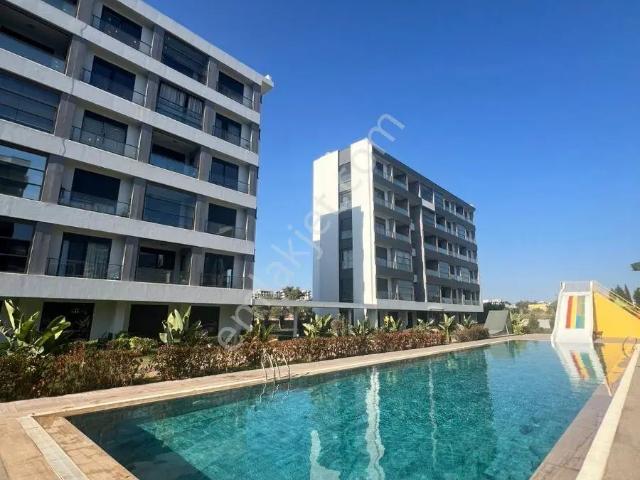 Aksu, Antalya içerisinde satılık mülk