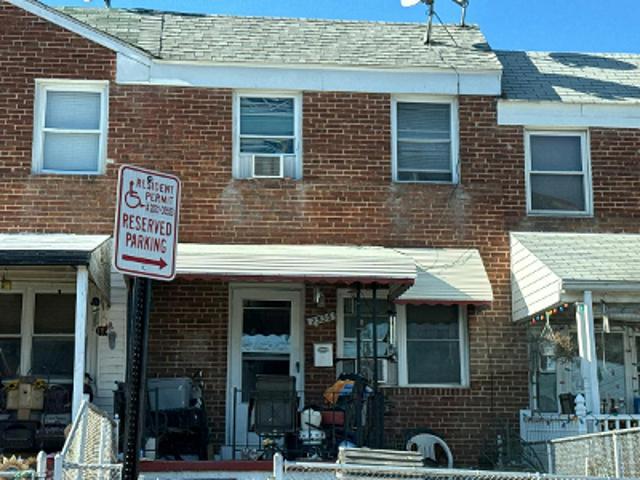 House for sale in Beverly Hills, Dundalk