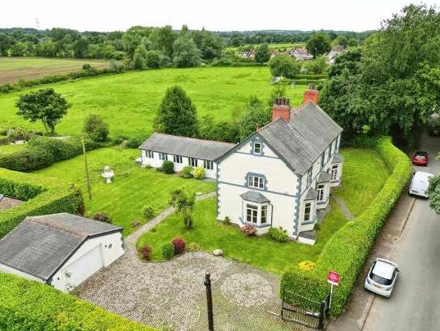 House for sale in Lyons, Greater London