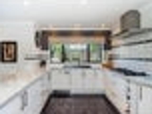 House for sale in Waikanae Beach, Wellington