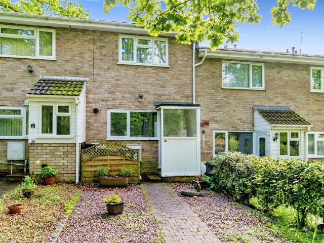 Apartment for rent in Fair Oak and Horton Heath, Helford