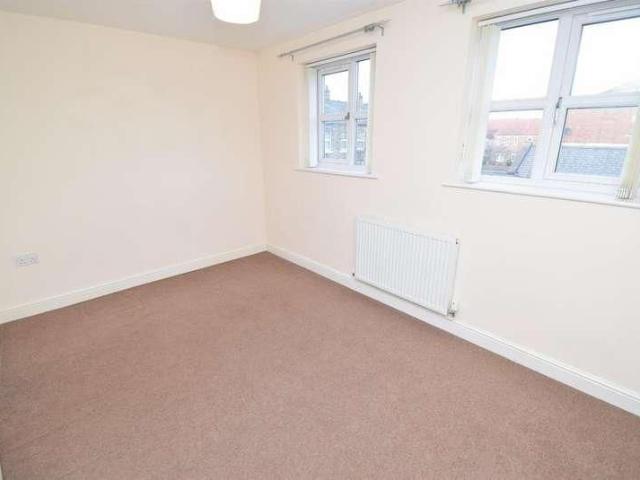 Townhouse for rent in Horbury, Isle Of Man