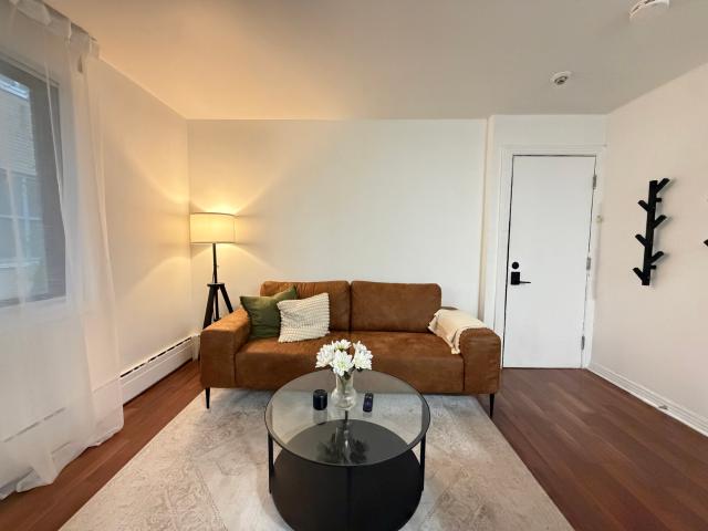 Apartment for rent in St. Leonard's, Quebec