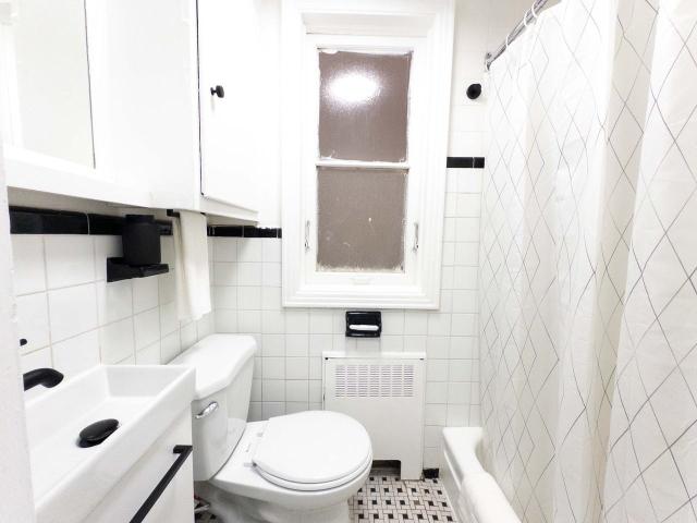 Apartment for rent in St. Leonard's, Quebec