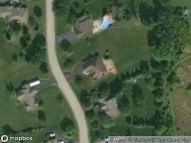 House for sale in Mchenry, Illinois
