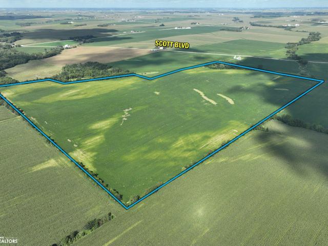 Farm for sale in Quasqueton, Iowa
