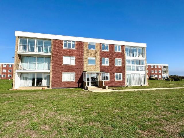 Apartment for rent in Rustington, Arun
