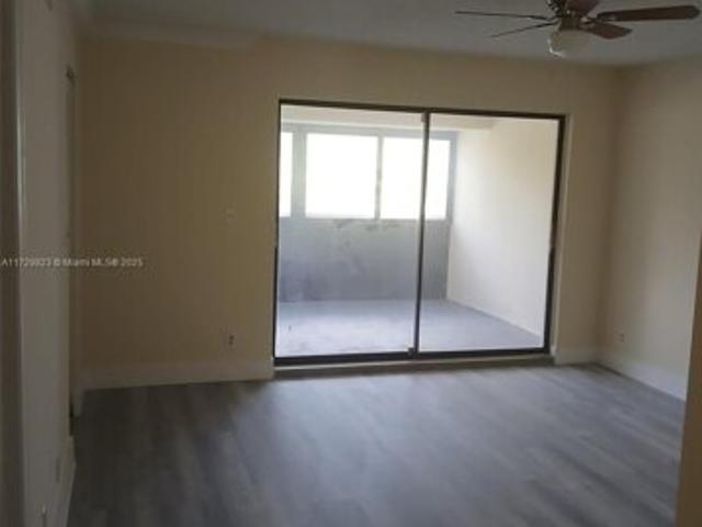 House for sale in Lauderhill