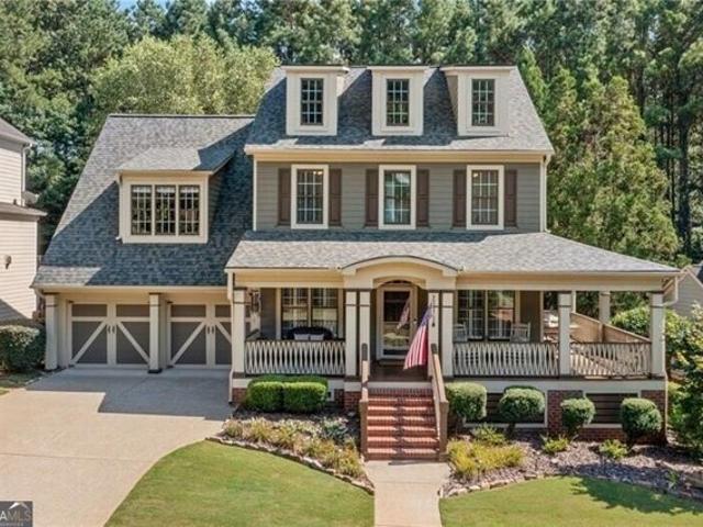 House for sale in Canton