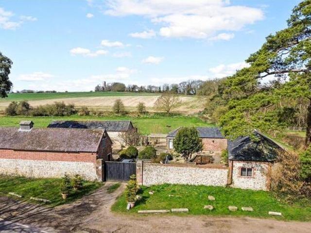 House for sale in Littlecote, West Sussex