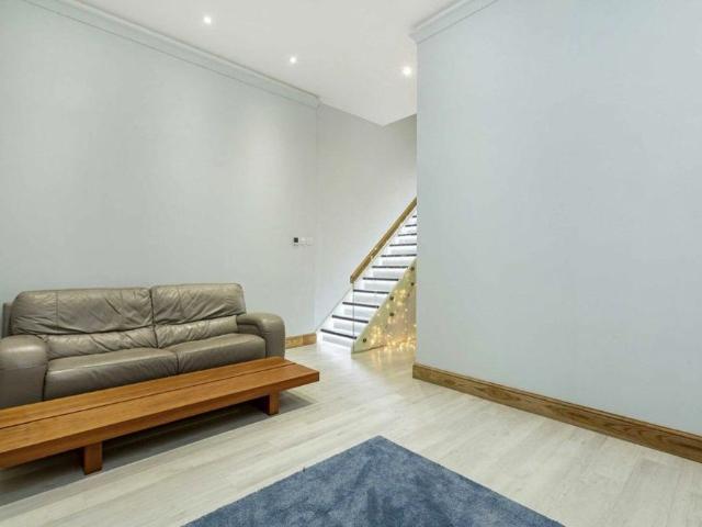 Apartment for rent in Cat Hill, Isle Of Man