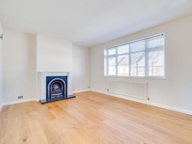 House for rent in West Kensington, Greater London