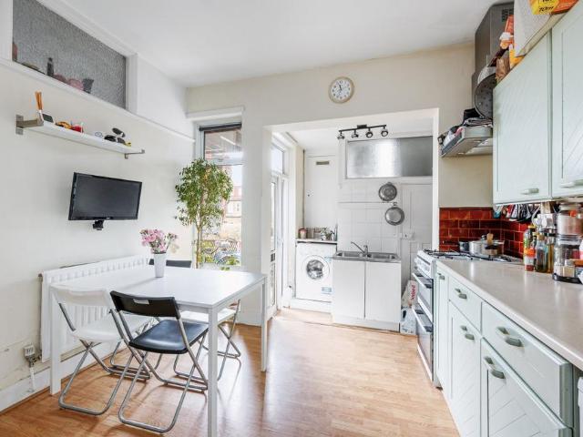 Apartment for rent in London Borough of Ealing, Greater London