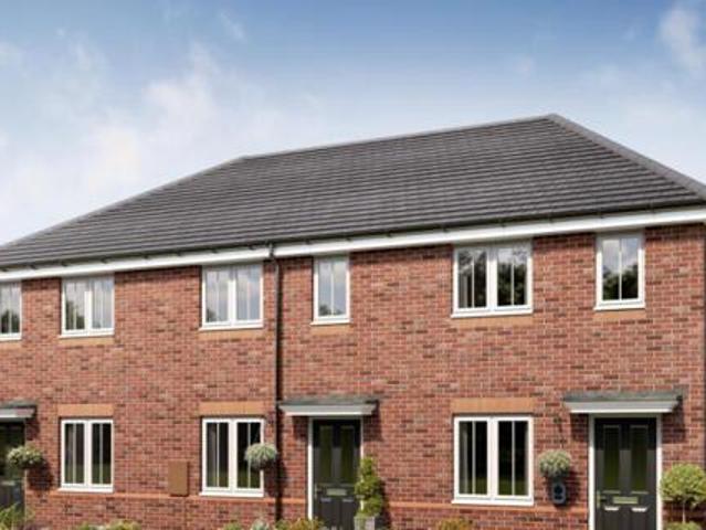 House for sale in Froggatt, East Midlands