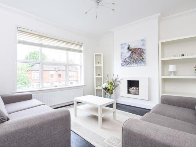 Apartment for rent in Streatham Hill, Greater London