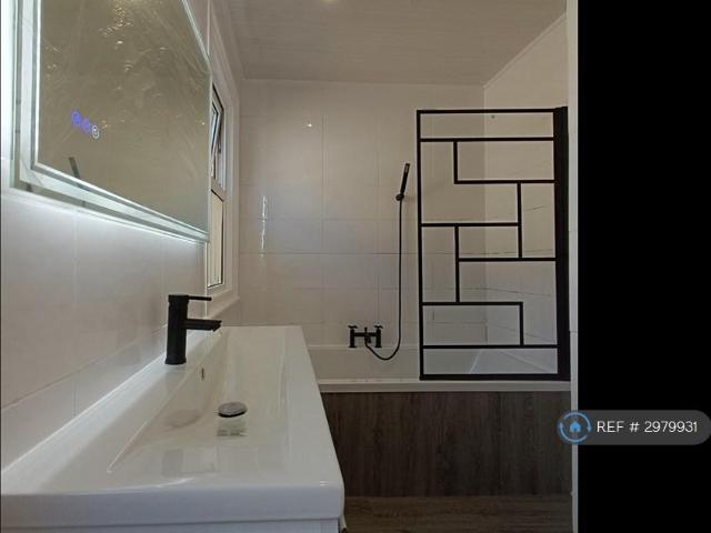 Apartment for rent in Harlesden, Greater London