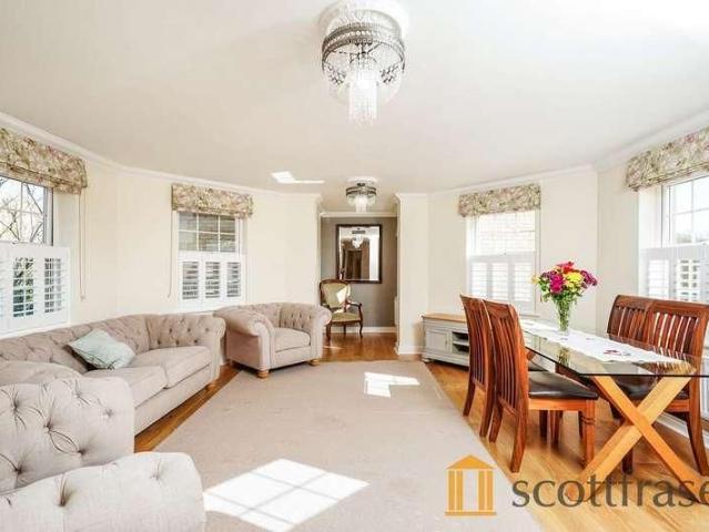 Apartment for rent in Littlemore Park, Oxford