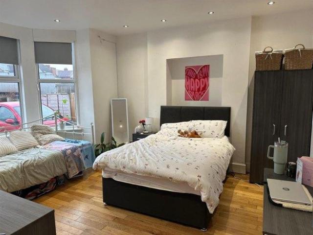 House for rent in Abbey Park, Barton In Fabis