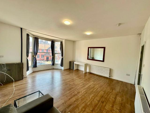 Apartment for rent in Abbey Park, Barton In Fabis