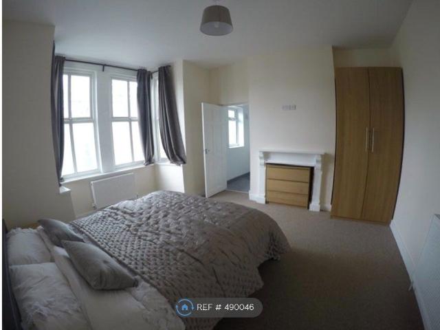 Room for rent in Abbey Park, Barton In Fabis