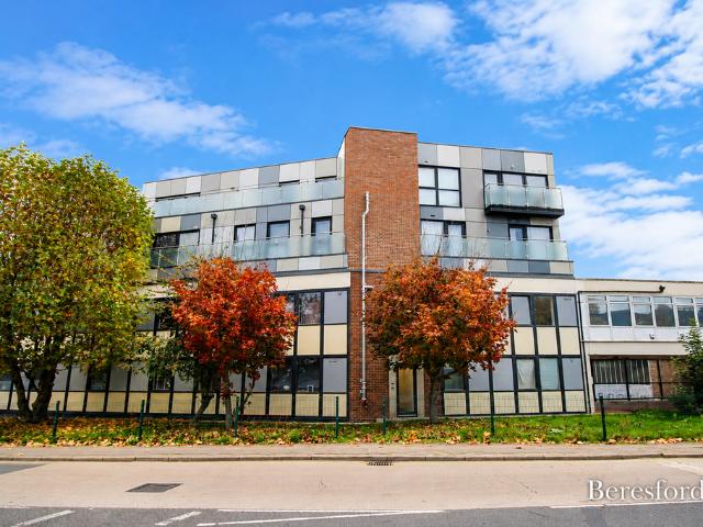 Apartment for rent in Queens Park, Billericay