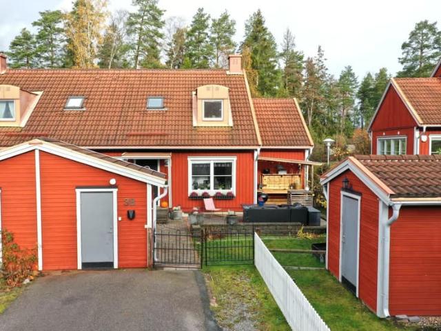 Villa till salu i Vallentuna, Stockholm