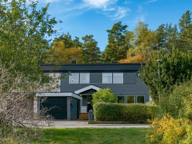 Villa till salu i Upplands Väsby, Stockholm