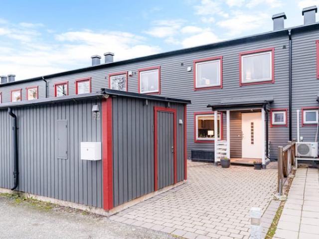 Villa till salu i Upplands Bro, Stockholm