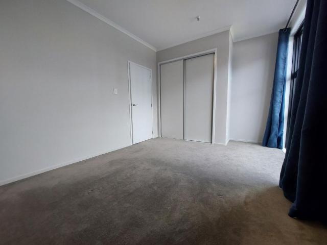 Townhouse for rent in Auckland, Oroua County
