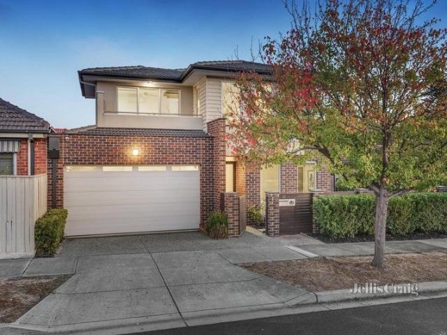 House for sale in Bentleigh East