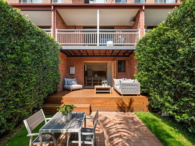 Townhouse for sale in Toombul, Queensland