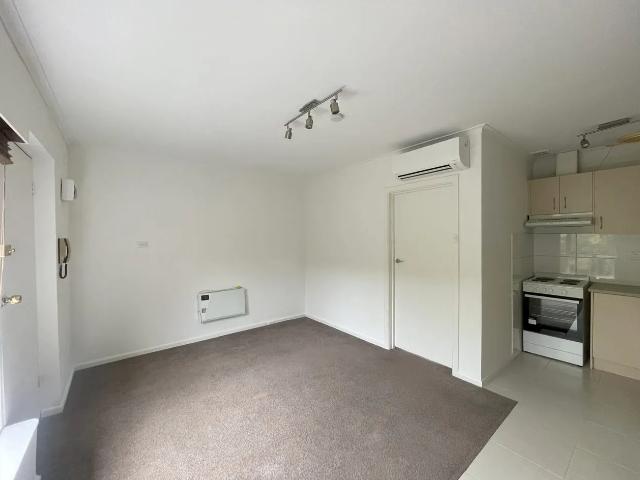 Apartment for rent in Murrumbeena, Melbourne