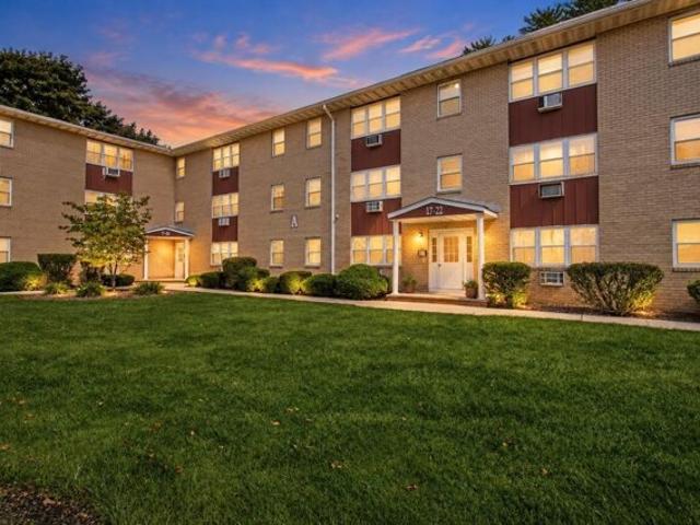 Condo for sale in North End, Secaucus
