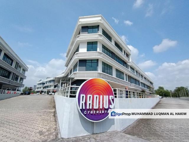 Shop for sale in Tanjong Sepat, Selangor