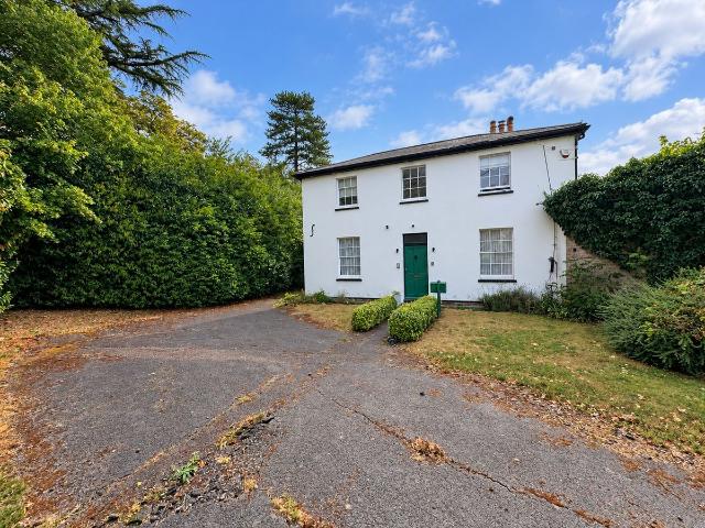 House for rent in Shenley, Hertsmere