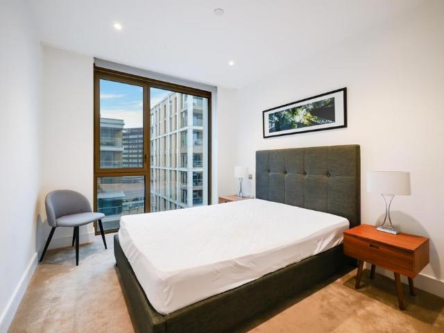 Apartment for rent in Nine Elms, Greater London