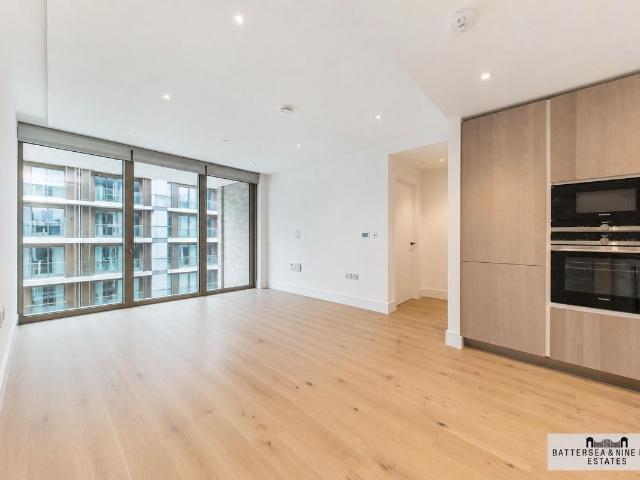 House for rent in Nine Elms, Greater London