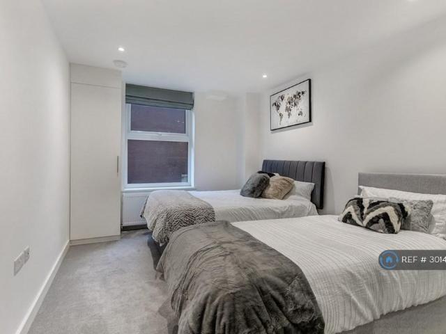 Apartment for rent in Slough