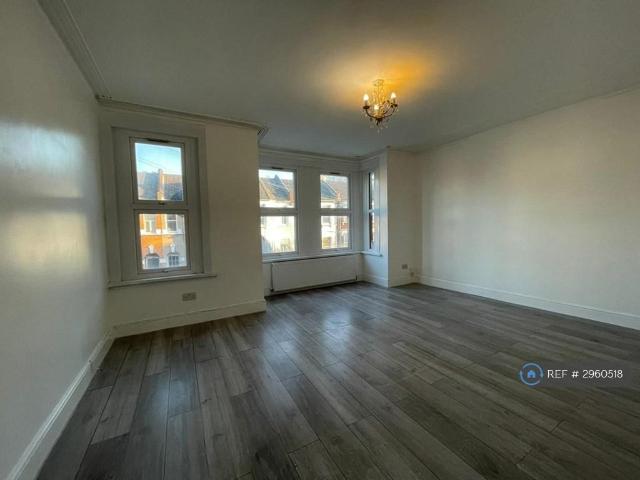 Apartment for rent in Greater London