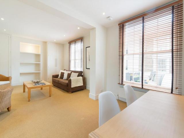 Apartment for rent in Chelsea, Greater London
