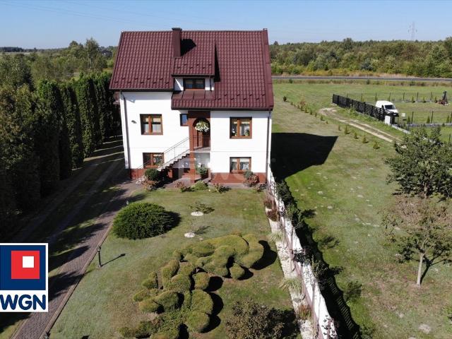 Dom na sprzedaż w Radomsko