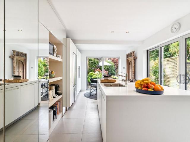 House for rent in London Borough of Lambeth, Greater London
