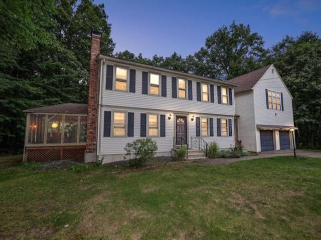 House for sale in Derry, Rockingham County