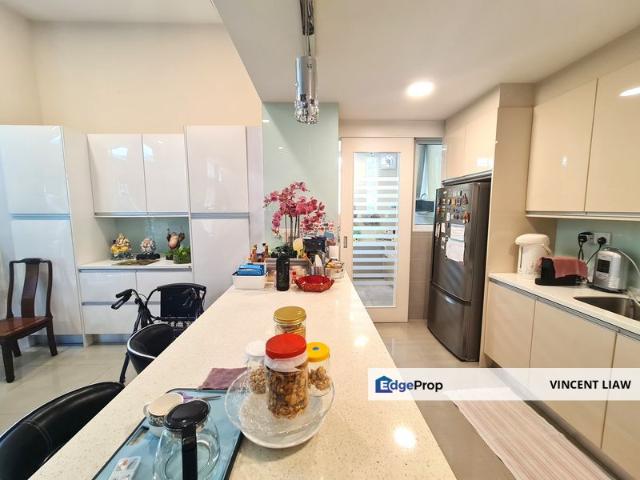 House for sale in Petaling, Damansara Damai