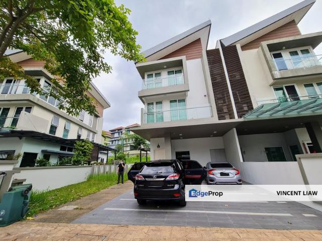 House for sale in Petaling, Damansara Damai