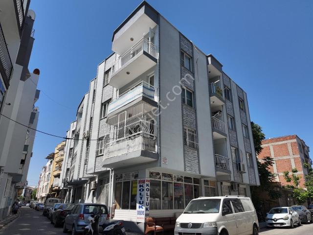 Akhisar, Manisa içerisinde satılık mülk