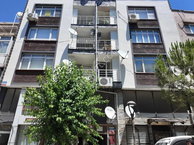 Akhisar, Manisa içerisinde satılık mülk