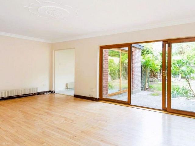 House to rent in Bluebell, North Tipperary