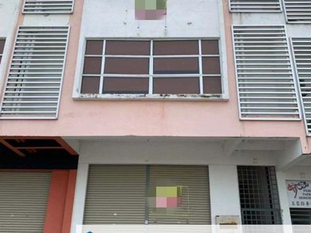Shop for sale in Sendayan Village, Negeri Sembilan